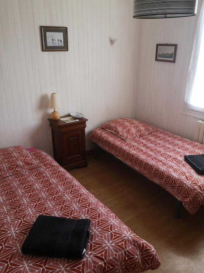 Chambre Au Calme Et Simple, Cuisine A Dispo Сен-Поль-де-Леон Екстер'єр фото