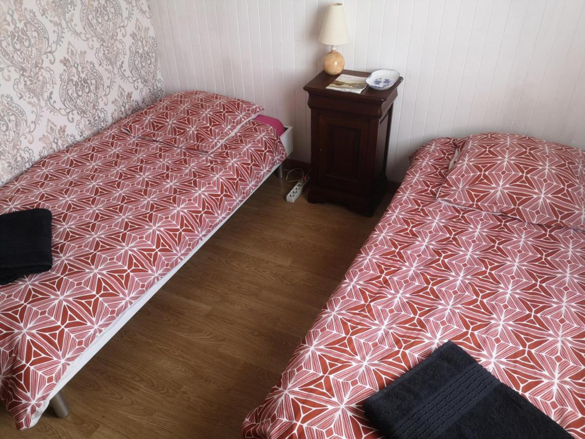Chambre Au Calme Et Simple, Cuisine A Dispo Сен-Поль-де-Леон Екстер'єр фото